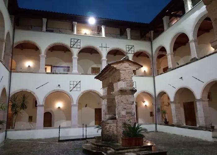 Ellebi Galleria E Dimora D'arte 4*